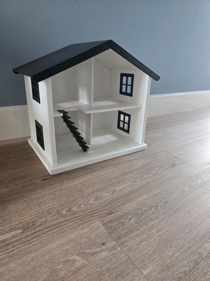 Modern Poppenhuis Zwart Wit, Kinderen en Baby's, Speelgoed | Poppenhuizen, Poppenhuis, Ophalen of Verzenden