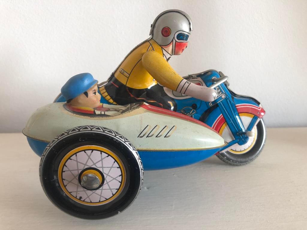 Vintage antiek blikken opwindmotor  met zijspan, Ophalen of Verzenden