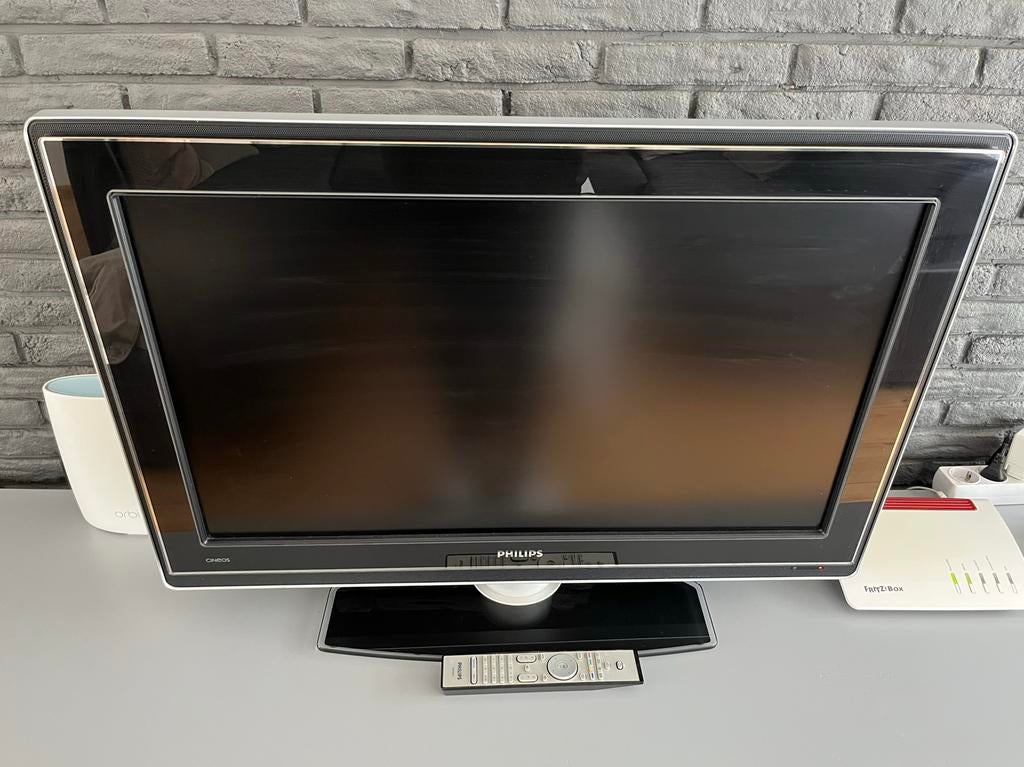 Philips Cineos 32PFL9632D/10 Ambilight TV 32 inch, Ophalen, Philips, Gebruikt, 50 Hz