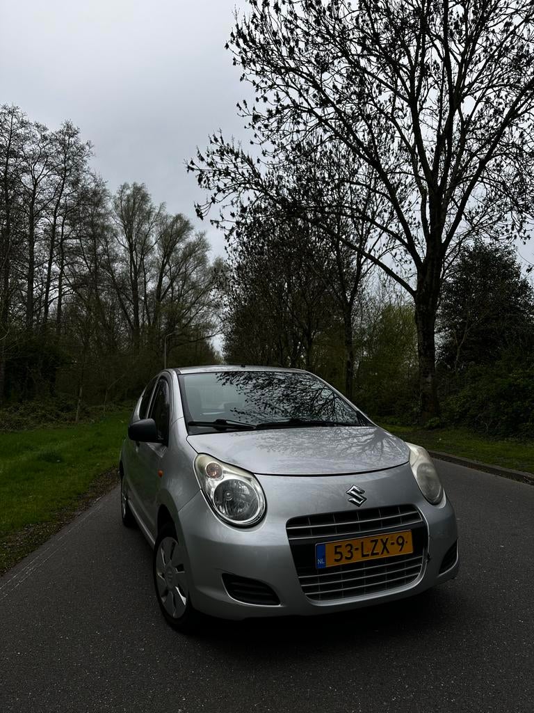 Suzuki Alto 1.0 2010 Grijs, Voorwielaandrijving, 200 kg, 4 stoelen, Origineel Nederlands