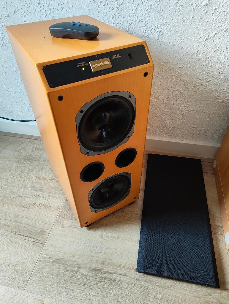 Quadral Sub Six RC actieve sub 2x 6.5", 28Hz, met remote, Gebruikt, Subwoofer, 60 tot 120 watt, Ophalen