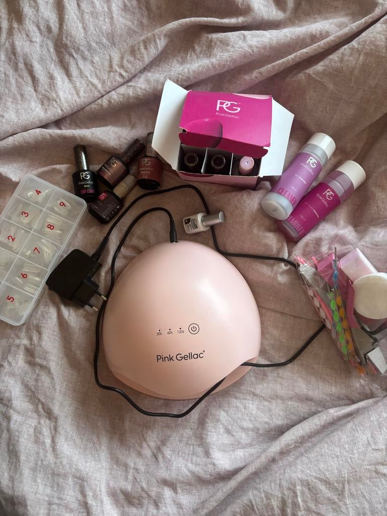 Pink Gellac Startpakket met Lamp en Veel Extra's, Gebruikt, Ophalen of Verzenden, Toebehoren, Handen en Nagels