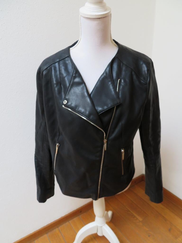 Z44 MANGO biker jasje zwart imitatie leer XL = 38/40, Maat 38/40 (M), Mango, Zwart, Ophalen of Verzenden