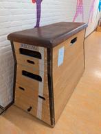 (Vintage) Turn Kasten, Ophalen, Gebruikt, Bruin, Materiaal