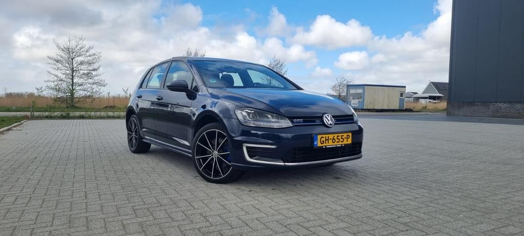 Volkswagen Golf 1.4 TSI Phev 150KW GTE 5D 2015 Blauw, Auto's, Volkswagen, Euro 6, 4 cilinders, Blauw, 1395 cc
