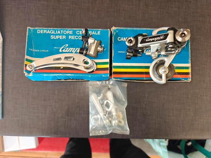 Set NOS campagnolo super record derailleurs en shifters, Sport en Fitness, Wielrennen, Overige typen, Ophalen of Verzenden