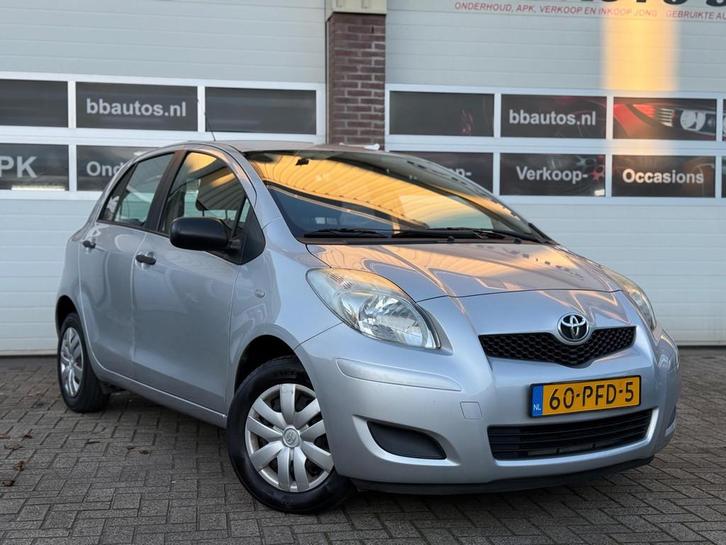 Toyota Yaris 1.0 VVTi Acces Elektr ramen Nwe koppeling+Apk, Auto's, Toyota, Bedrijf, Te koop, Yaris, ABS, Airbags, Boordcomputer