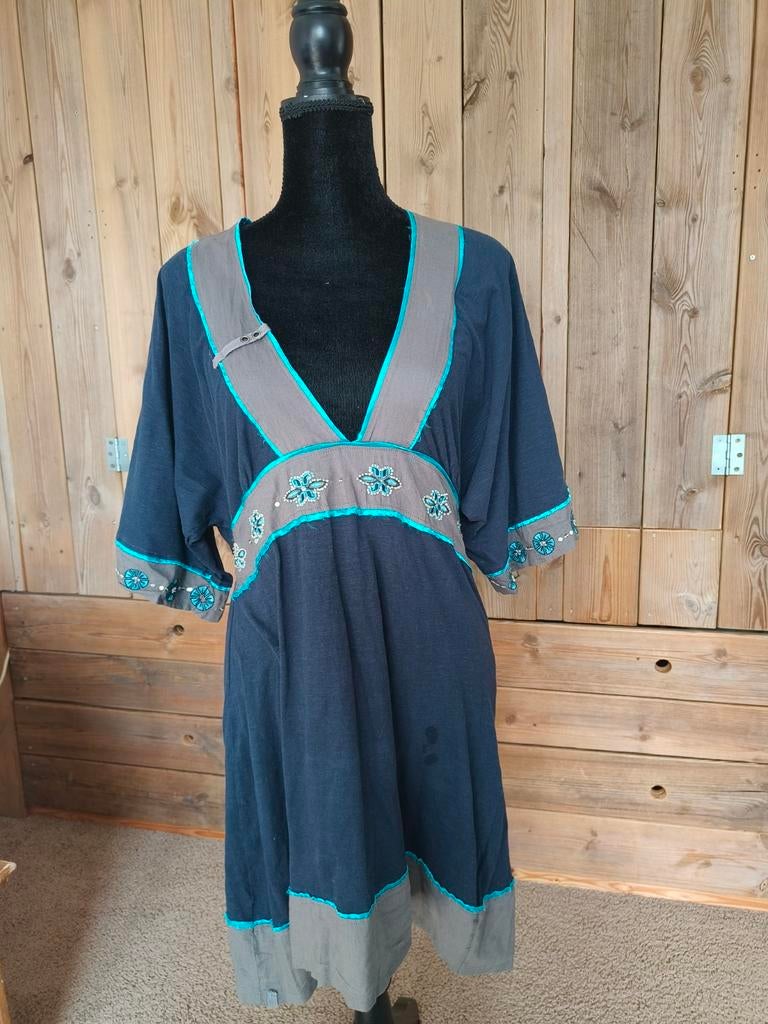 Mooie blauwe tuniek met mooie details van Winck, maat L, Blauw, Maat 42/44 (L), Ophalen of Verzenden, Zo goed als nieuw