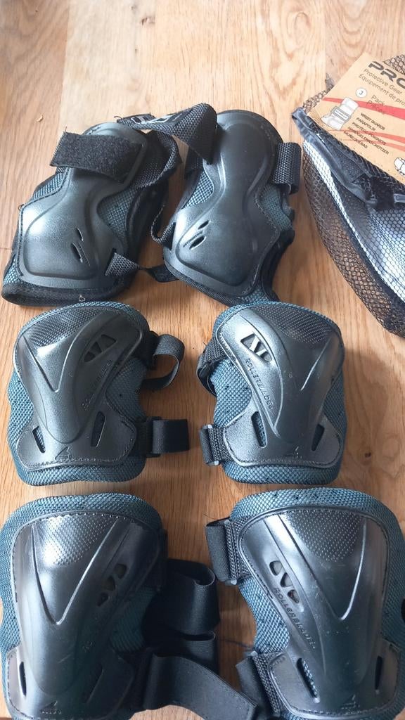 Rollerblade hand-, knie- en elleboogbeschermers, Ophalen of Verzenden, Zo goed als nieuw, Bescherming