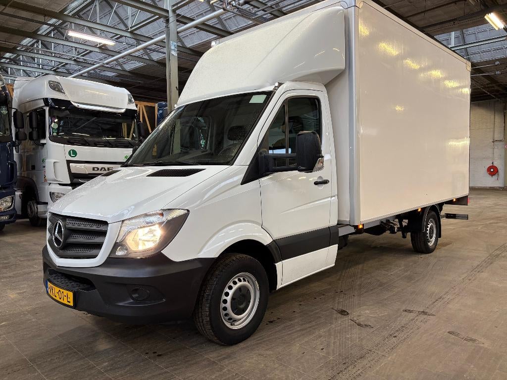 Mercedes-Benz Sprinter 316, Auto's, Zwart, 4 cilinders, Diesel, 2342 kg