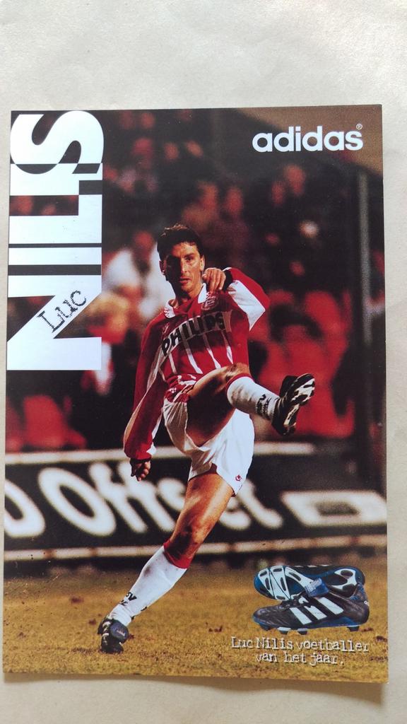 Fotokaart Luc Nilis (PSV) Adidas., Verzamelen, Sportartikelen en Voetbal, Ophalen of Verzenden, Nieuw, PSV, Spelerskaart