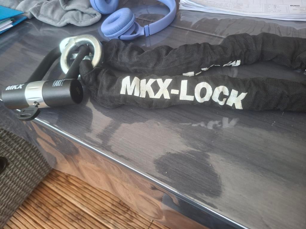 Slot zwaar voor scooter of motor, Motoren, Accessoires | Sloten, Ophalen of Verzenden, Nieuw