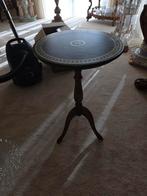 Vintage bijzet tafeltje plantentafel, Huis en Inrichting, Tafels | Bijzettafels, Ophalen of Verzenden, Zo goed als nieuw, Rond