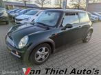 Mini Mini 1.6 Cooper Chili leder/pano/cruis, Voorwielaandrijving, Gebruikt, 4 cilinders, 4 stoelen