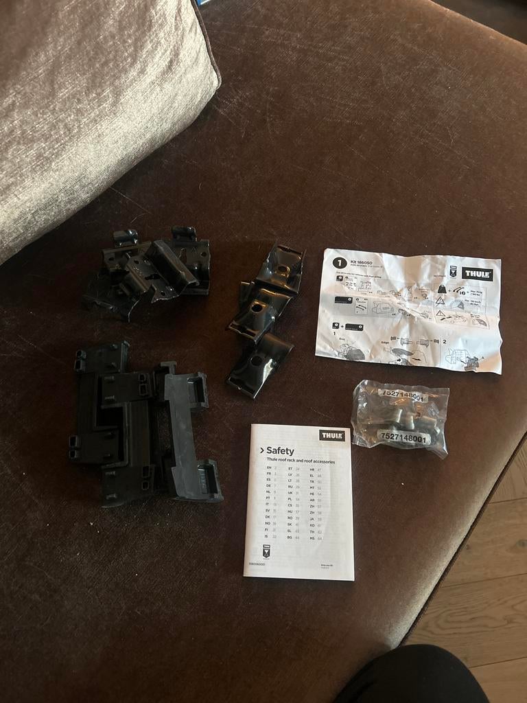 Thule Kit Set 186050 voor dakdragers, Ophalen of Verzenden, Nieuw