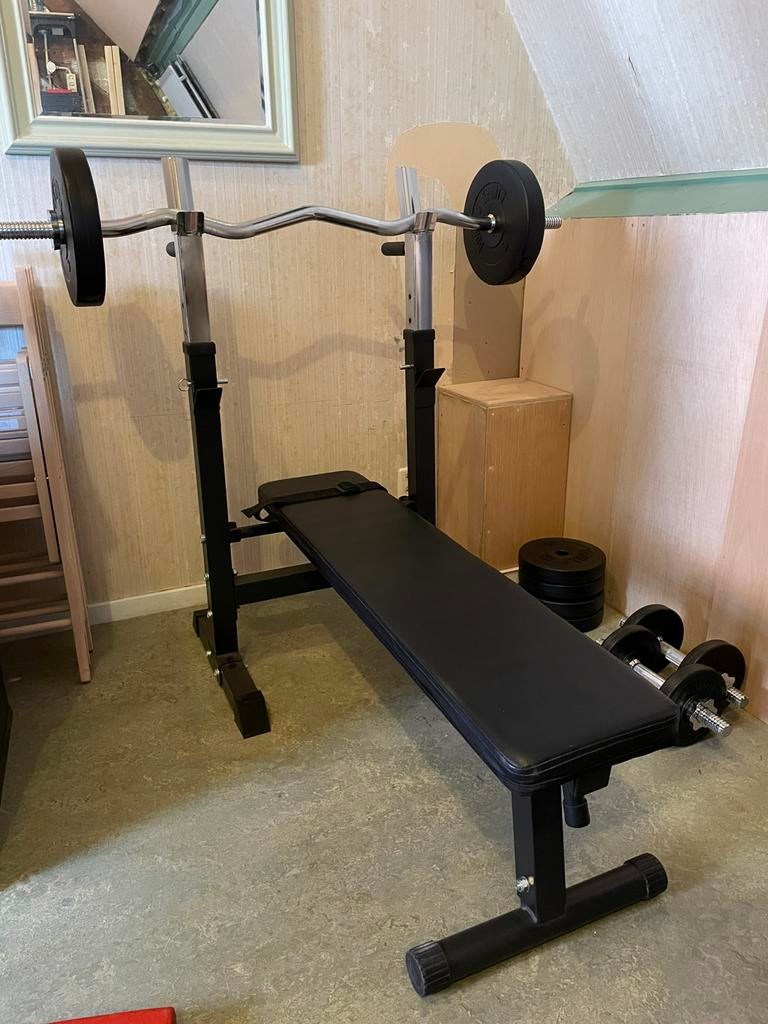 Gorilla Sports halterbank / fitnessbank + gewichten, Sport en Fitness, Fitnessmaterialen, Ophalen, Zo goed als nieuw, Fitnessbank