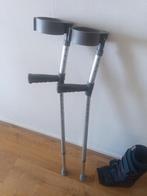 Krukken en enkel brace, Ophalen