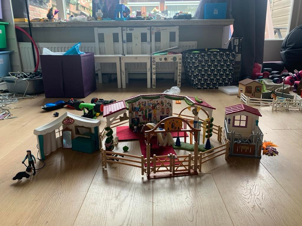 Schleich Paardenclub show met accessoires en figuren, Ophalen, Gebruikt, Jongen of Meisje