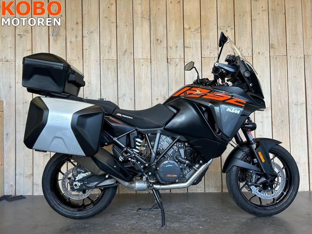KTM 1290 SUPER ADVENTURE S (bj 2018), 2 cilinders, KTM, Motorrijbewijs A, Bedrijf