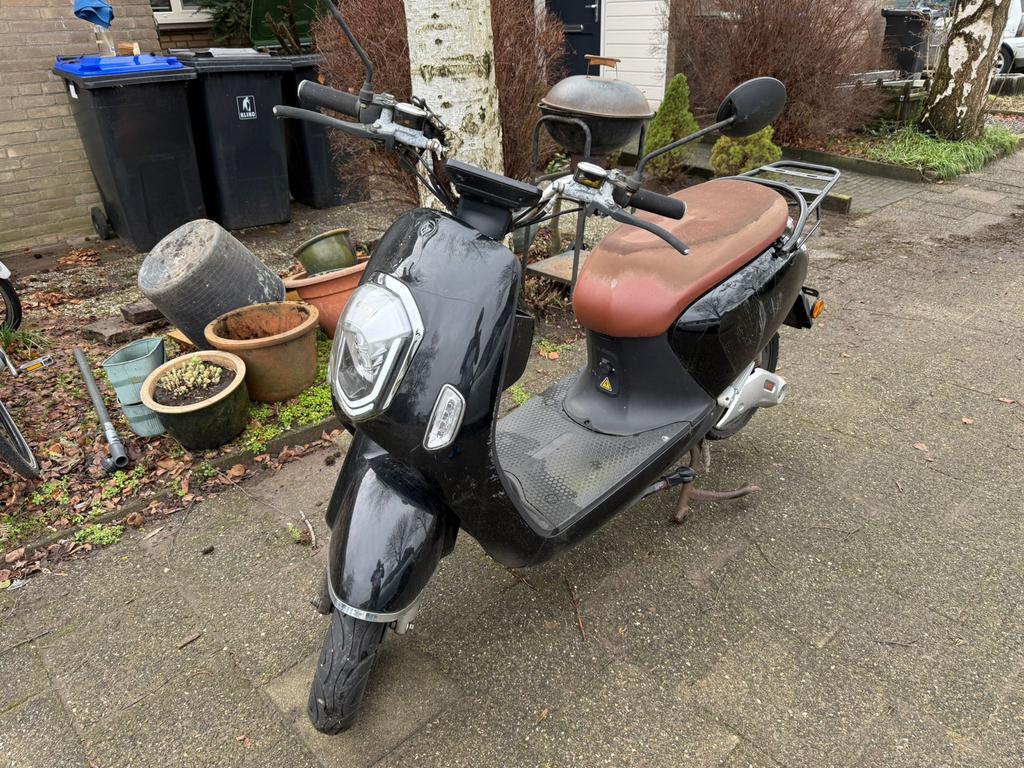 Q Crystal elektrische scooter met Bosch motor, Gebruikt, Elektrisch, Ophalen, Overige merken