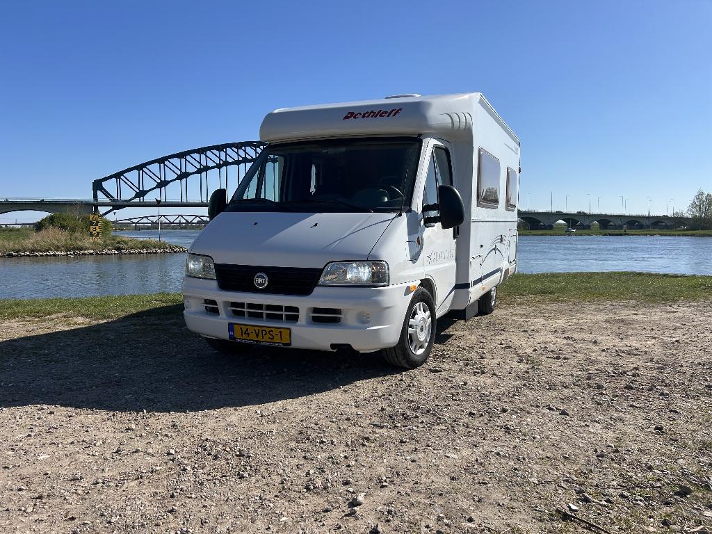 Fiat  2.8 jtd  2004 Ducato dethlef camper 6 pers frans bed, Caravans en Kamperen, Chemisch toilet, Ringverwarming, Fiat, Luifel