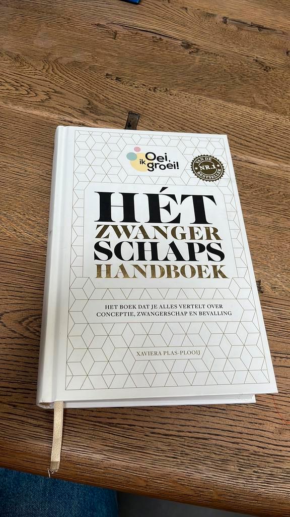 Oei, ik groei! – Het zwangerschaps handboek, Boeken, Zwangerschap en Opvoeding, Zo goed als nieuw, Ophalen