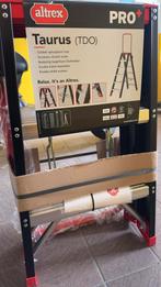Altrex Taurus trap dubbel TDO 2 x 3, Doe-het-zelf en Verbouw, Ladders en Trappen, Ophalen, Trap, Nieuw, Opvouwbaar of Inschuifbaar