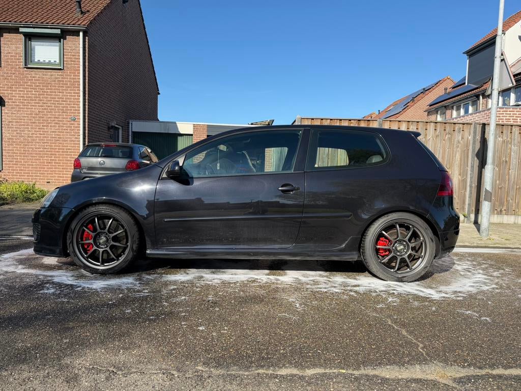 Vw golf 5 gti ED30 edition 462pk DSG 3 deurs, Auto's, 4 cilinders, 1984 cc, Zwart, Origineel Nederlands