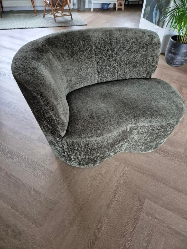 WOOOD bankje warm zachtgroen fluweel, Ophalen, Tweepersoons, 75 tot 100 cm, Zo goed als nieuw