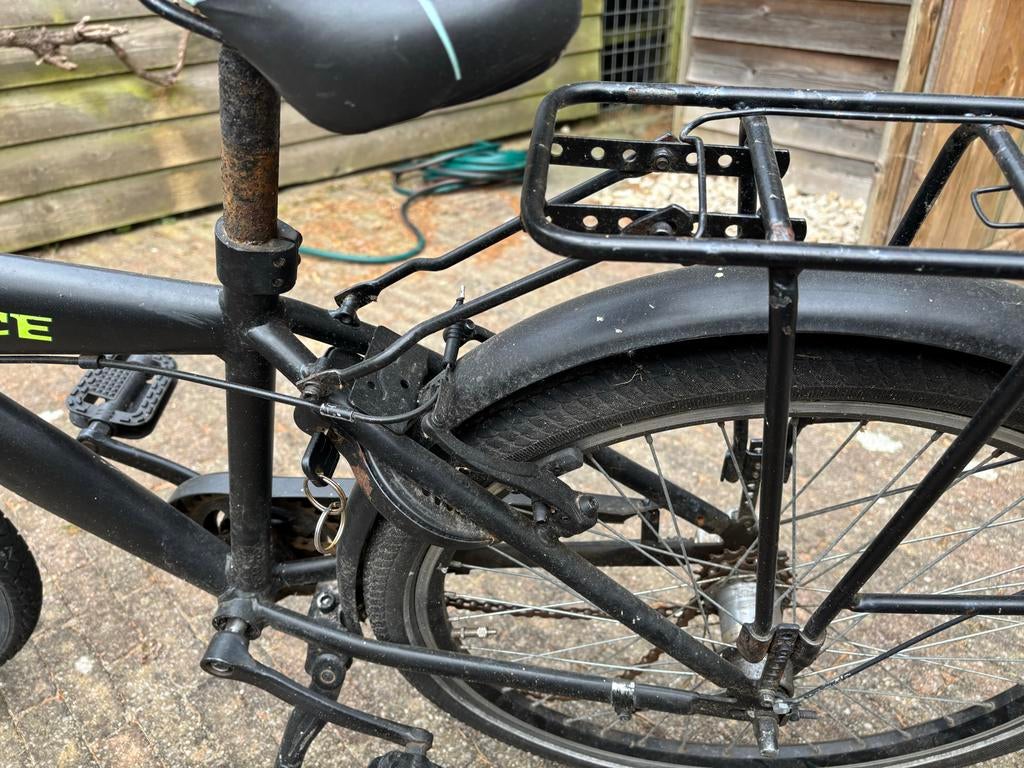 Gratis op te halen - opknapper Altec Force Zwarte Fiets, Fietsen en Brommers, Ophalen, Gebruikt, 24 inch