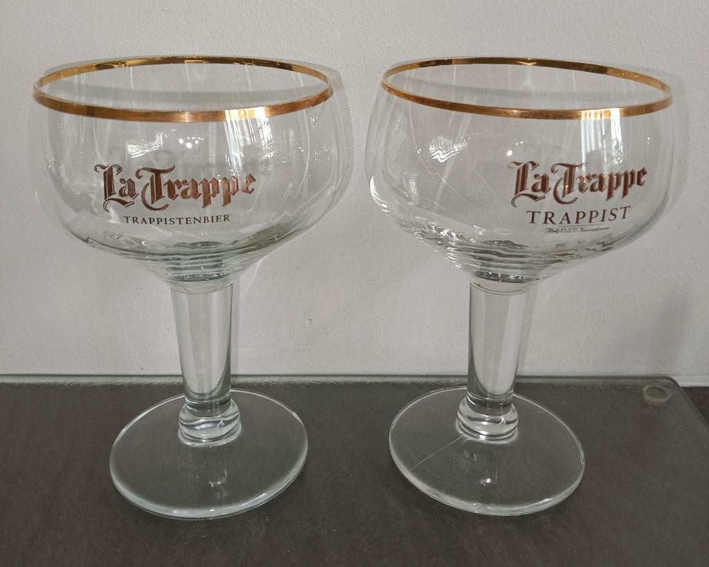 Set van 2 La Trappe Trappistenbier bierglazen, Verzamelen, Biermerken, Ophalen of Verzenden, Zo goed als nieuw, Glas of Glazen