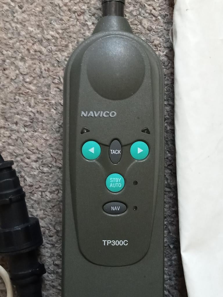 NAVICO TP300C STUURAUTOMAAT, Watersport en Boten, Navigatiemiddelen en Scheepselektronica, Ophalen of Verzenden, Zo goed als nieuw