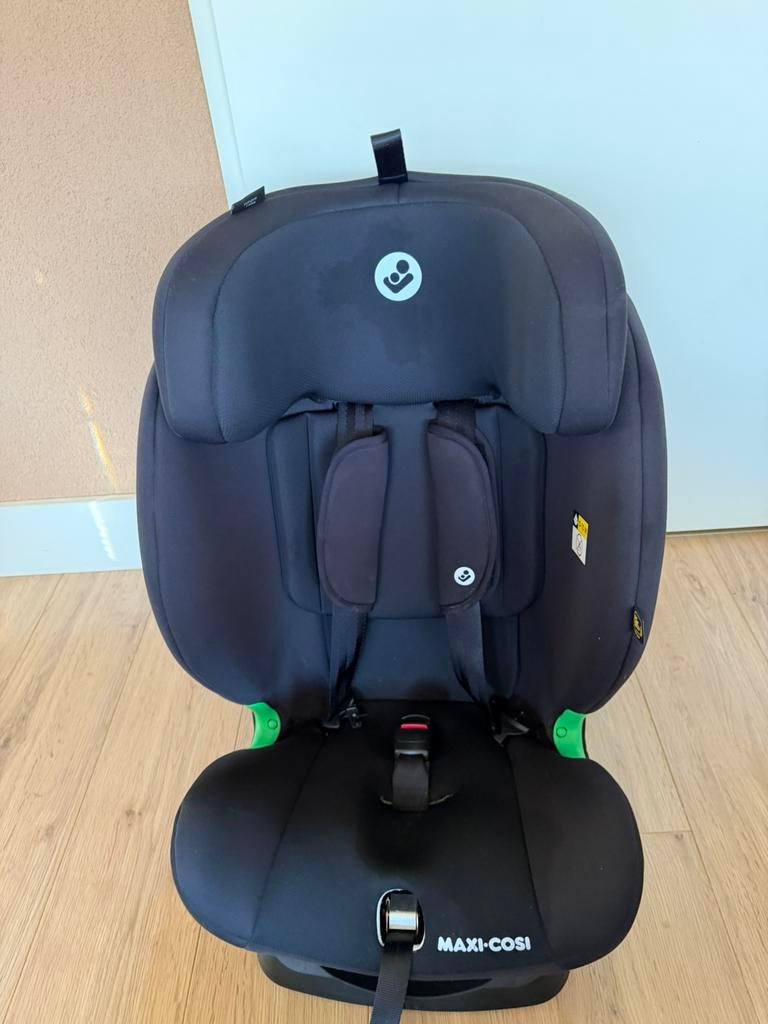 Maxi-Cosi Titan i-Size autostoel – zeer nette staat, Kinderen en Baby's, Autostoeltjes, 15 t/m 36 kg, Zo goed als nieuw, Isofix