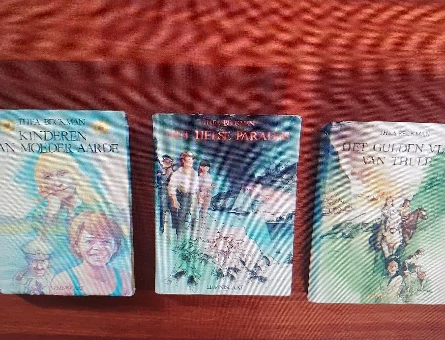 Trilogie Thea Beckman, Ophalen of Verzenden, Gelezen