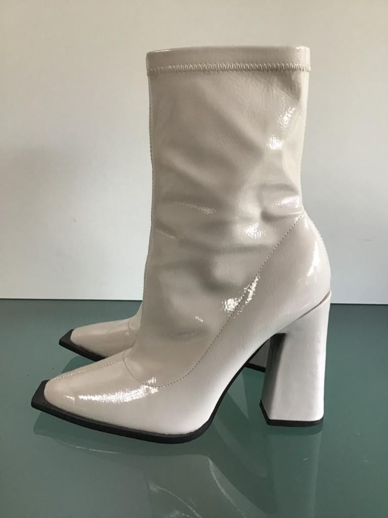 Casual lak creme beige laarzen 39 | Gratis verzenden, Verzenden, Beige, Lage of Enkellaarzen, Zo goed als nieuw