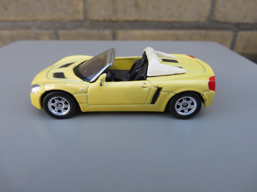 Welly Opel Speedster, Hobby en Vrije tijd, Modelauto's | Overige schalen, Ophalen of Verzenden, Gebruikt, Auto