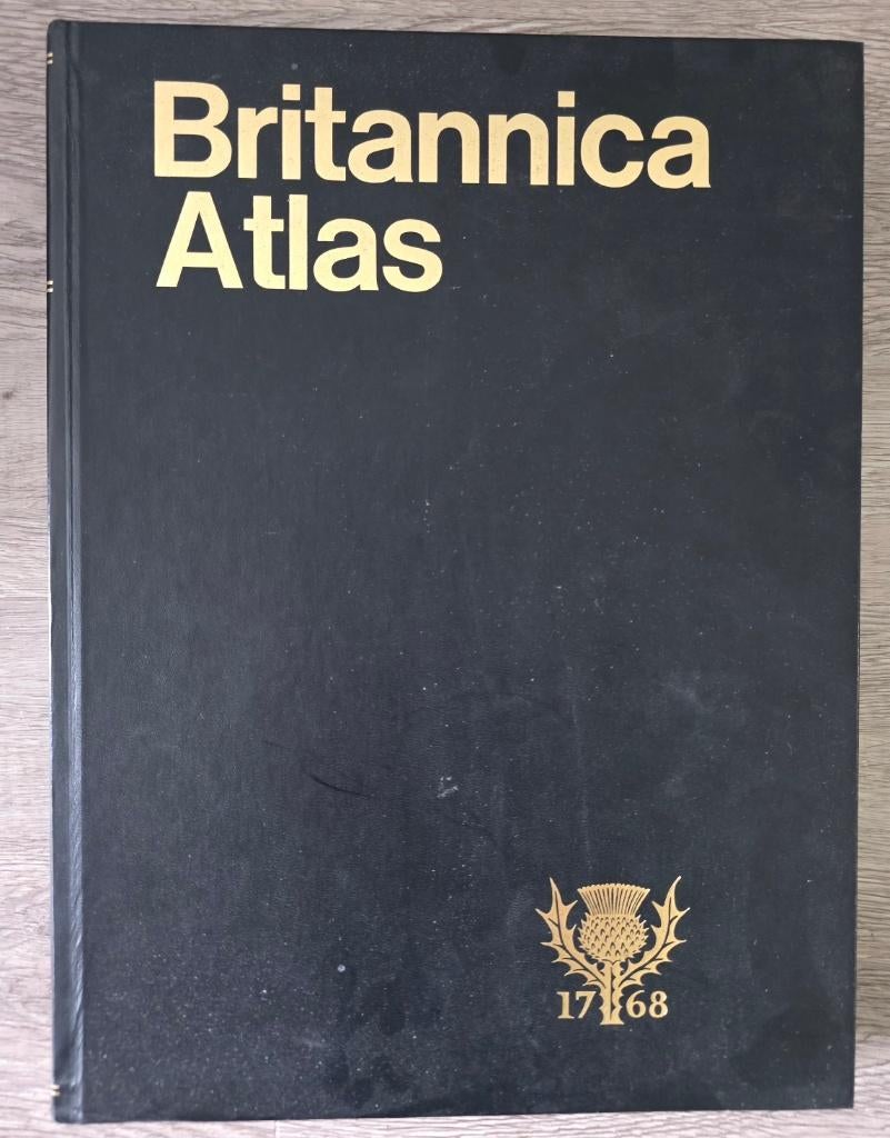 Britannica atlas, Boeken, Overige atlassen, Ophalen of Verzenden, Zo goed als nieuw, 1800 tot 2000