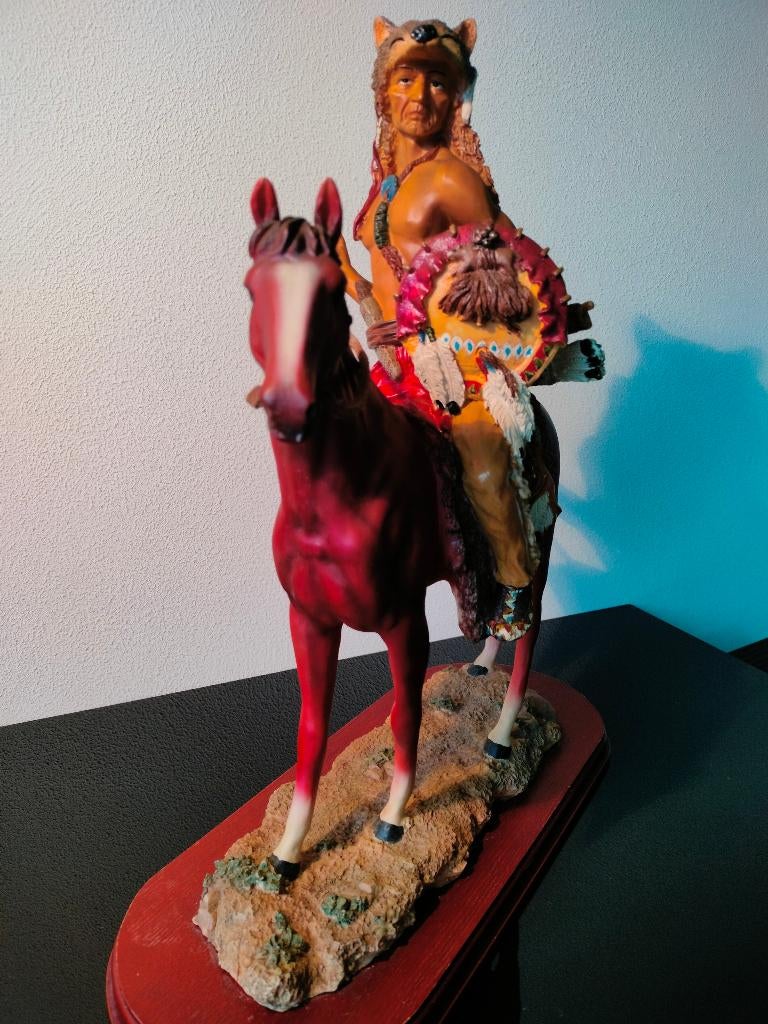 Groot Beeld Polyresin Indiaan Apache Paard Krijger 42 cm, Verzenden, Zo goed als nieuw, Dier