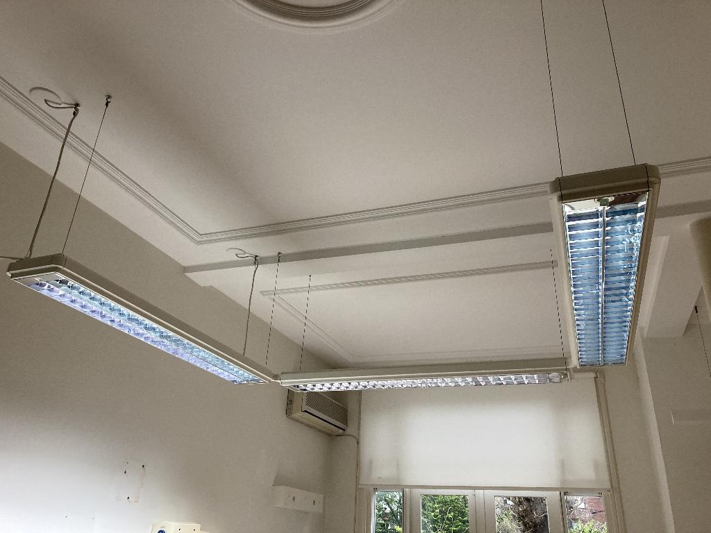 LED-Daglichtverlichting (Siemens), Receptie of Entree, Ophalen, Gebruikt, Verlichting