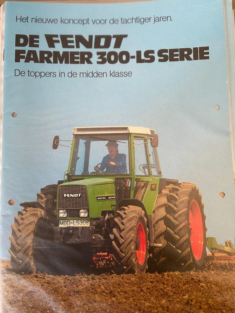Tractorfolders, Ophalen of Verzenden, Zo goed als nieuw, Folder