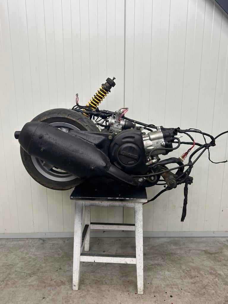 Piaggio Hexagon 180cc blok voor zip + kabelboom + achter rem, Fietsen en Brommers, Brommeronderdelen | Scooters, Ophalen of Verzenden