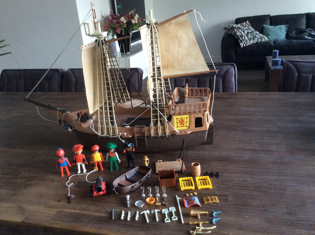 Playmobil piratenschip 3550 +_45 jaar oud, Verzenden, Gebruikt