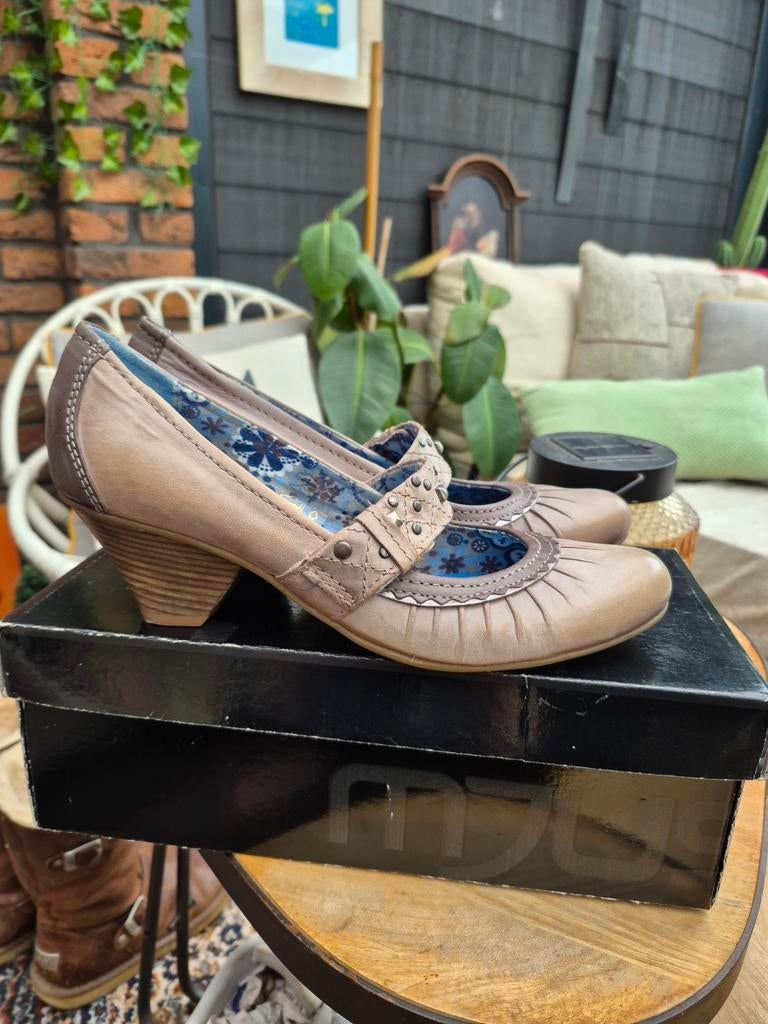 Mjus Zomerschoentje mt 41 Nieuw in de Doos, Schoenen met lage hakken, Beige, Nieuw, Ophalen of Verzenden