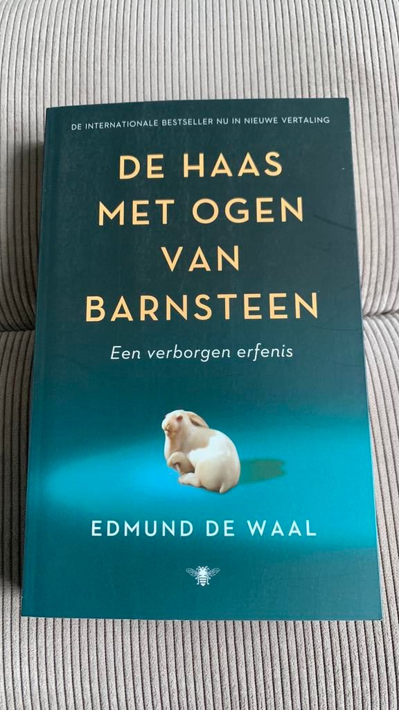 Edmund de Waal - De haas met ogen van barnsteen, Boeken, Ophalen of Verzenden, Zo goed als nieuw, Edmund de Waal