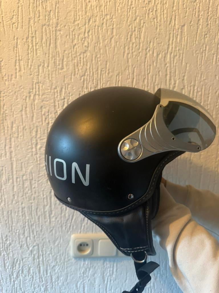 Nau fashion scooter helm L, Fietsen en Brommers, Brommerhelmen, Ophalen, Zo goed als nieuw, Extra large of groter