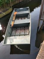 Alumacraft roeiboot met peddels - Ideaal voor vissen, Boeken, Hobby en Vrije tijd, Ophalen, Poppen maken