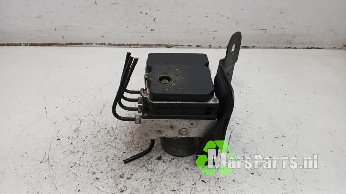 ABS Pomp van een Opel Corsa, Gebruikt, -, -, Opel