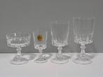 Grote Set van 26 Vintage Kristallen Glazen Cristal D'Arques, Antiek en Kunst, Ophalen