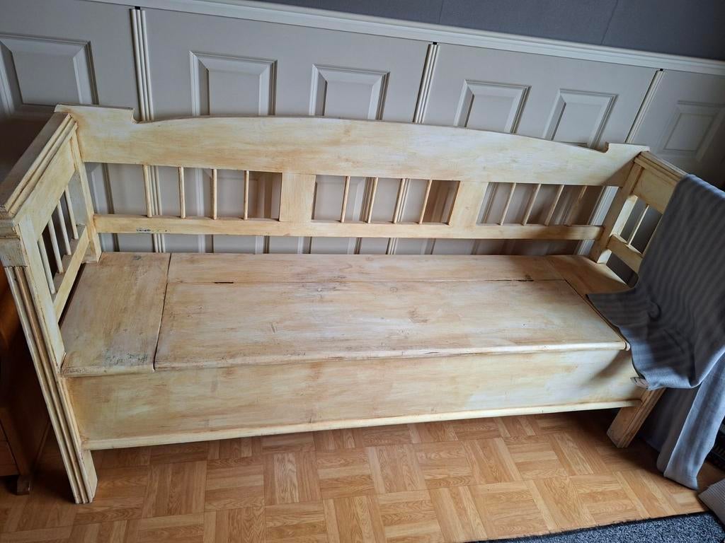 Houten bank met opbergruimte, Antiek en Kunst, Antiek | Meubels | Stoelen en Banken, Ophalen