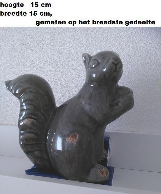 beeldje eekhoorn, Ophalen, Zo goed als nieuw, Dier